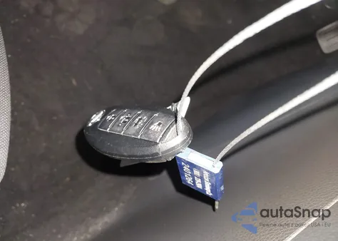 2017 Nissan Sentra Sr z USA, uszkodzony, nr VIN 3N1AB7AP2HY378084